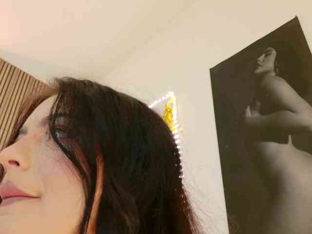 Celya-Chanel webcam