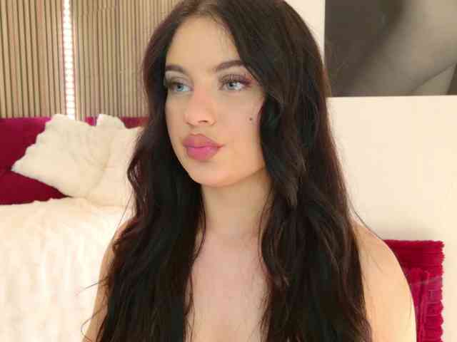 Celya-Chanel webcam