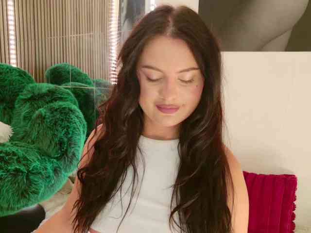Celya-Chanel webcam