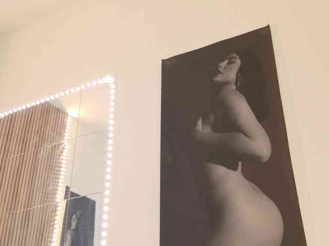 Celya-Chanel webcam