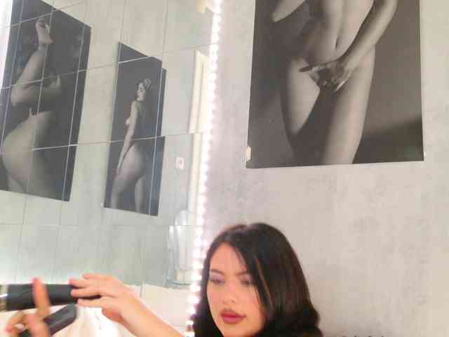 Celya-Chanel webcam