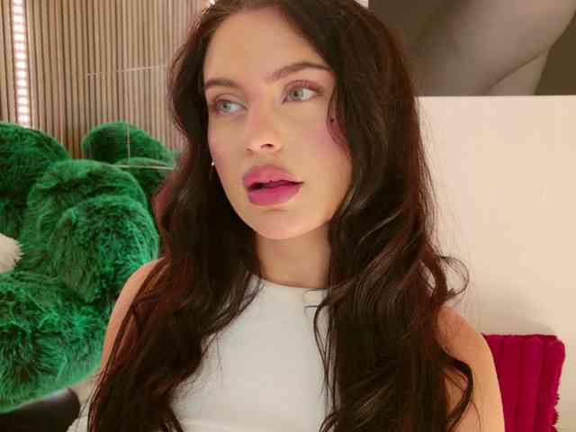 celia-chanel