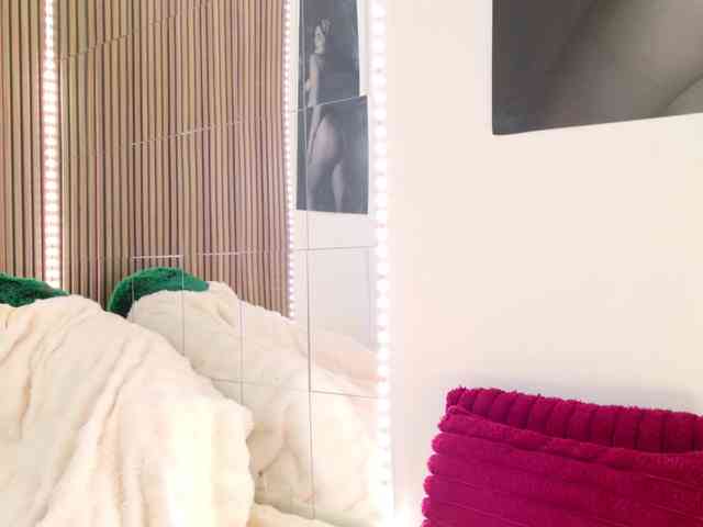 Celya-Chanel webcam