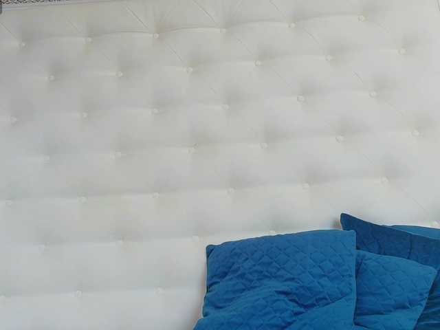 karissia-x live cam on BongaCams