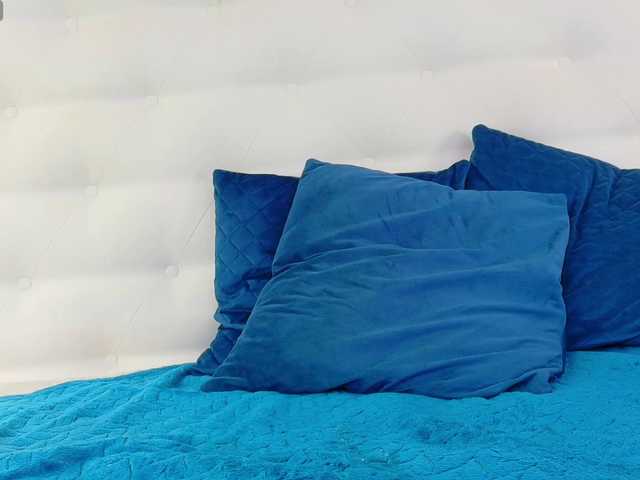 karissia-x live cam on BongaCams