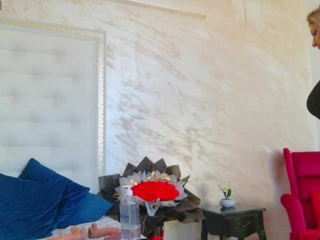karissia-x live cam on BongaCams