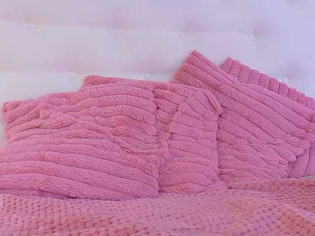 karissia-x live cam on BongaCams
