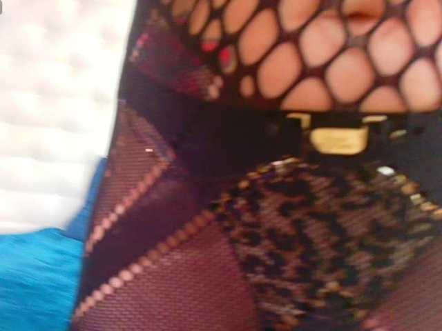 karissia-x live cam on BongaCams