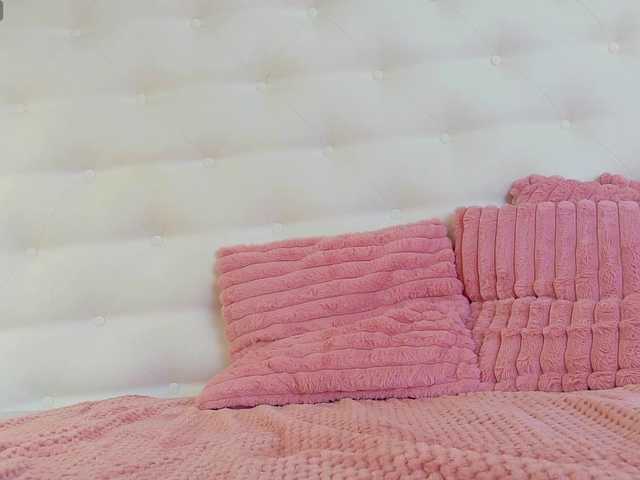karissia-x live cam on BongaCams
