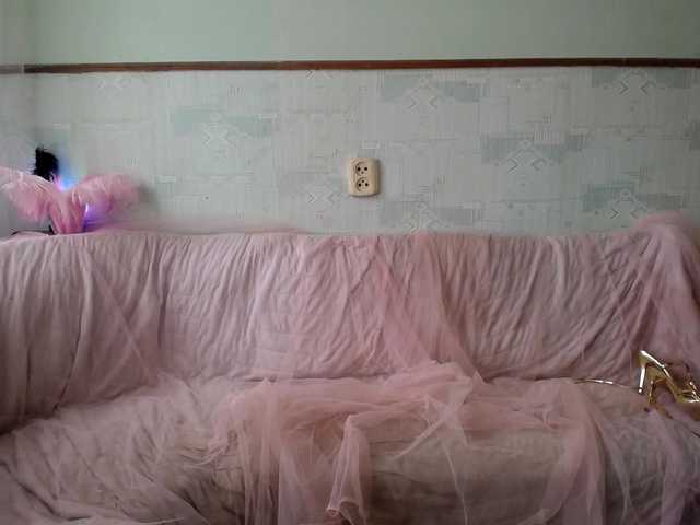 XHelenaX99 live cam on BongaCams