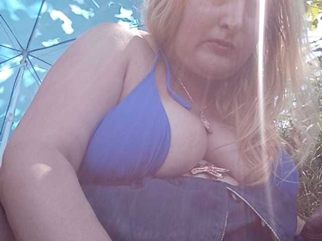 XHelenaX99 live cam on BongaCams