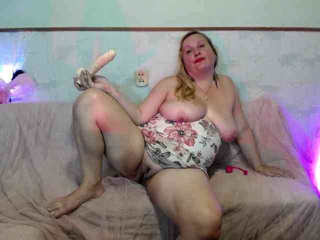 XHelenaX99 webcam