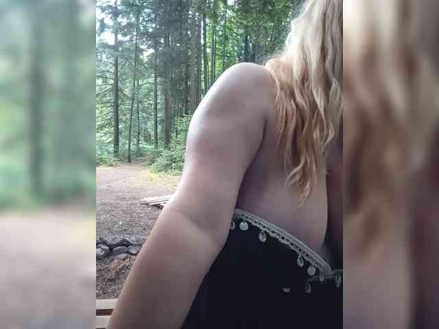 XHelenaX99 Sex Cam Show