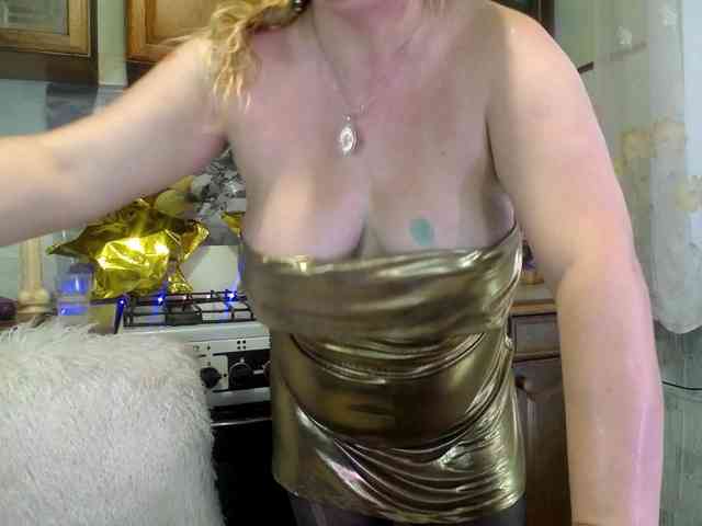 XHelenaX99 webcam