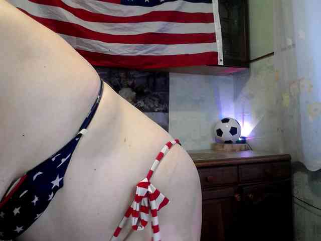 XHelenaX99 webcam