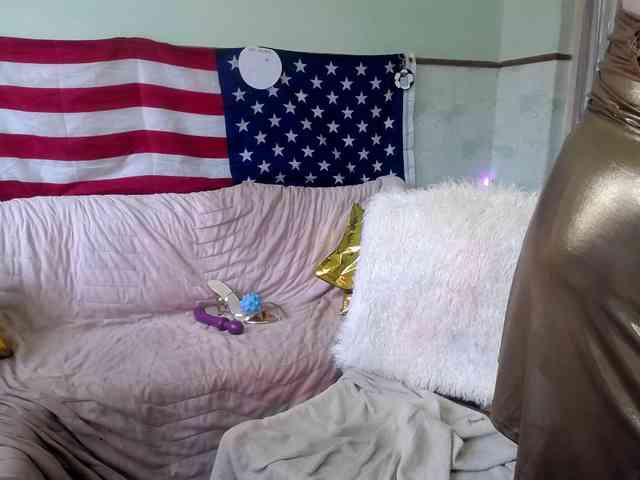 XHelenaX99 webcam