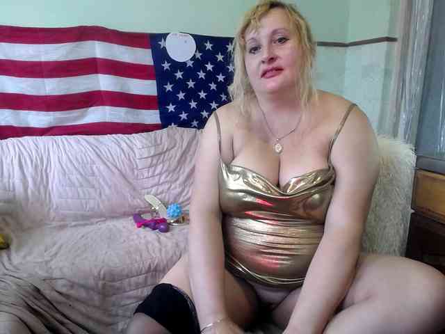 XHelenaX99 webcam