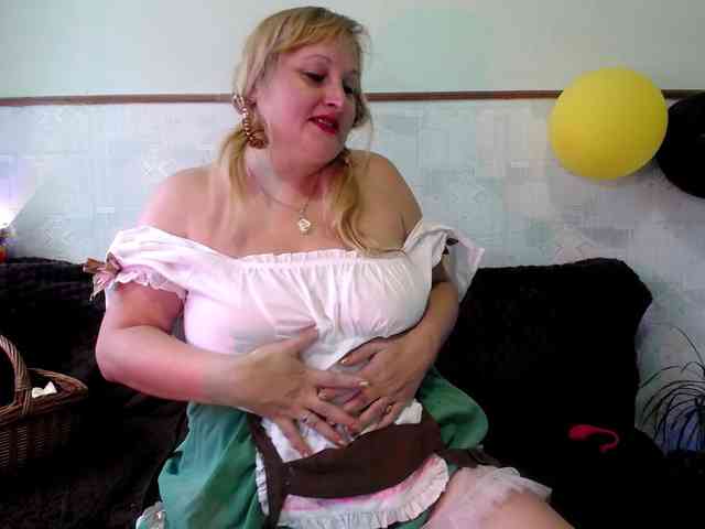 XHelenaX99 webcam