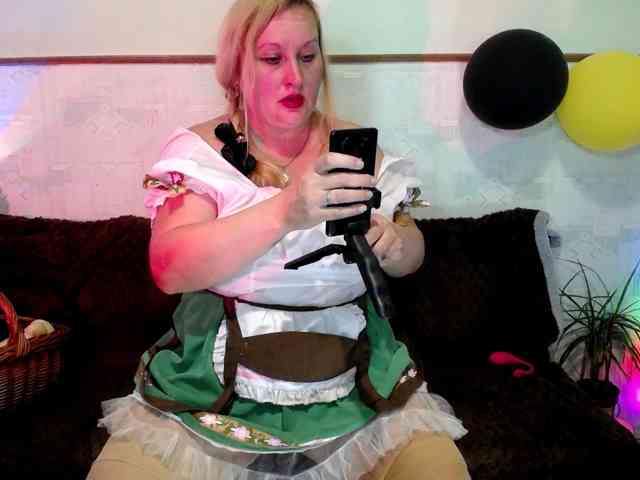 XHelenaX99 webcam