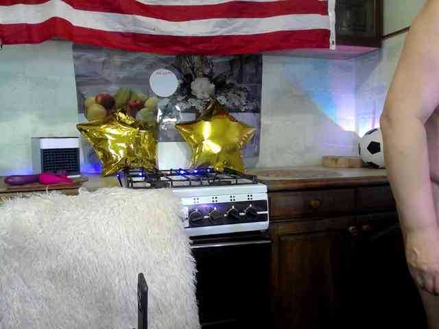 XHelenaX99 webcam