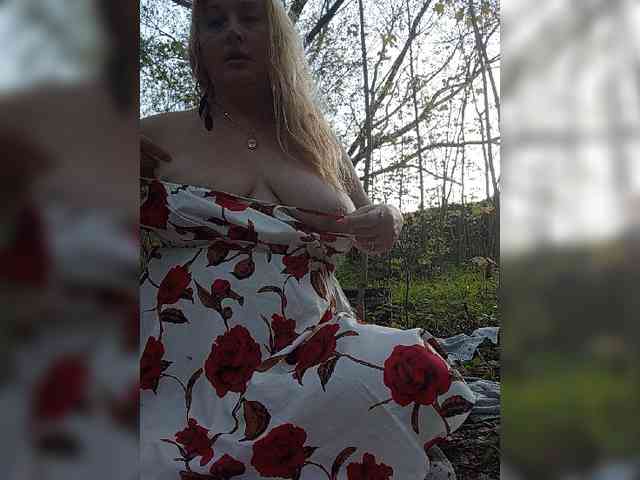 XHelenaX99 webcam