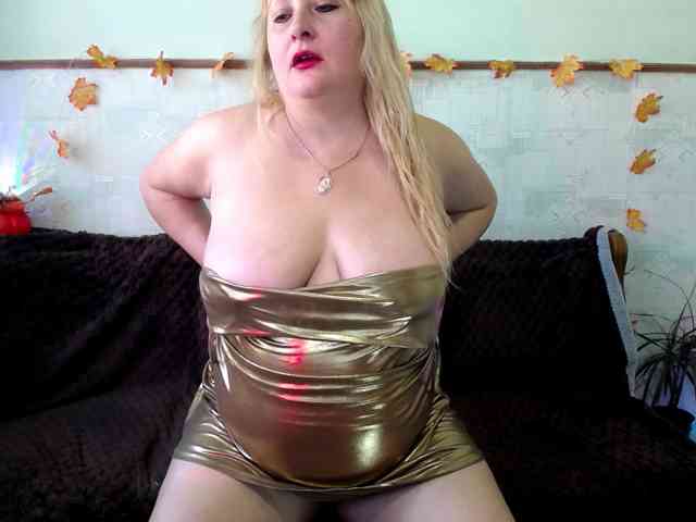 Model: XHelenaX99