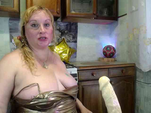 XHelenaX99 webcam