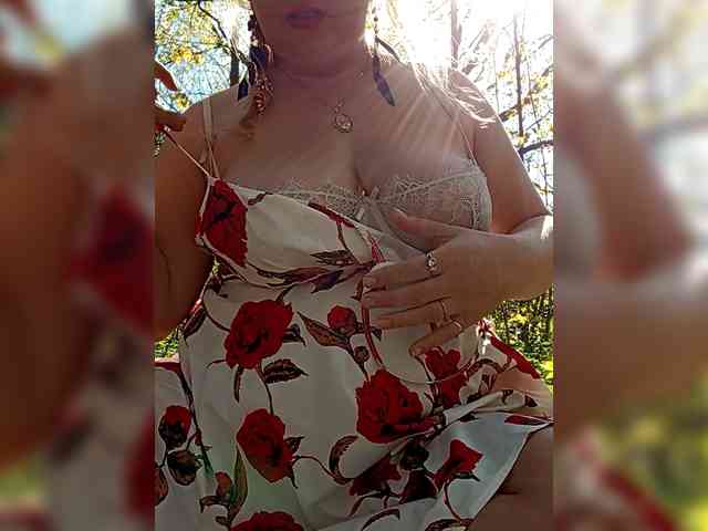 XHelenaX99