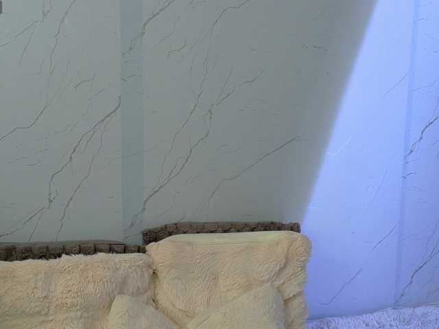 sasha-lst live cam on BongaCams