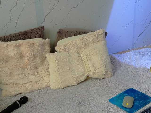 sasha-lst live cam on BongaCams