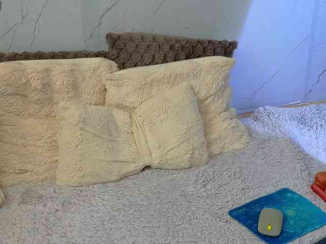 Sasha-B3st webcam