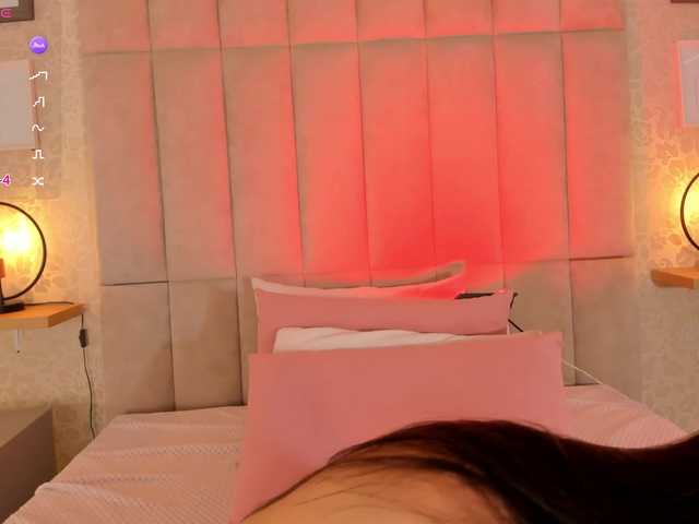 amy-saenz live cam on BongaCams