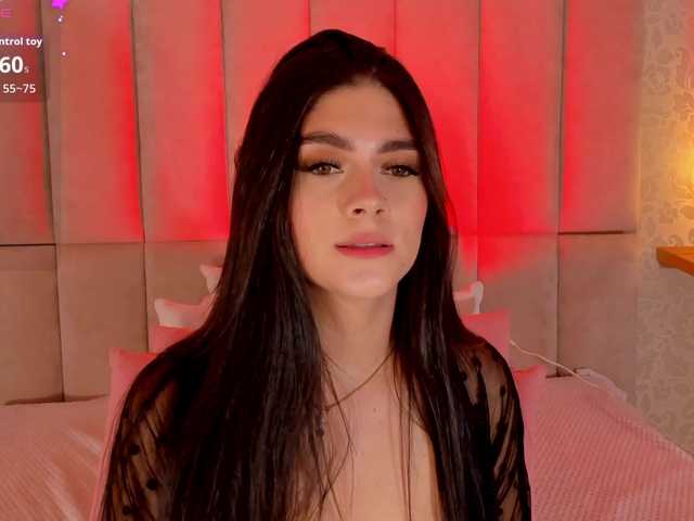 amy-saenz live cam on BongaCams