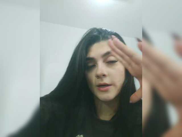 amy-saenz live cam on BongaCams