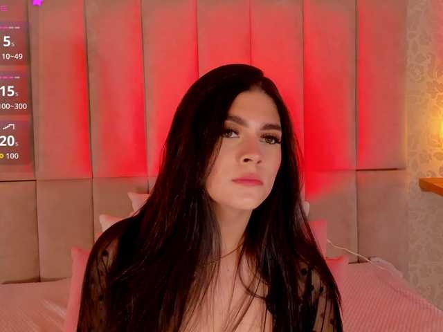 amy-saenz live cam on BongaCams