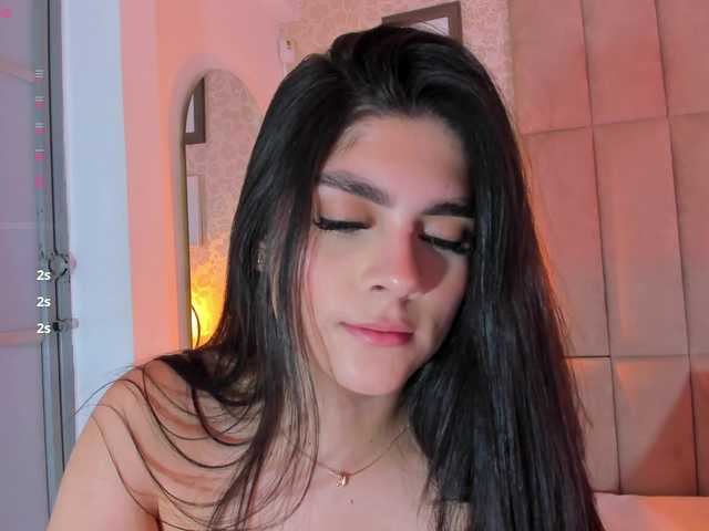 amy-saenz live cam on BongaCams