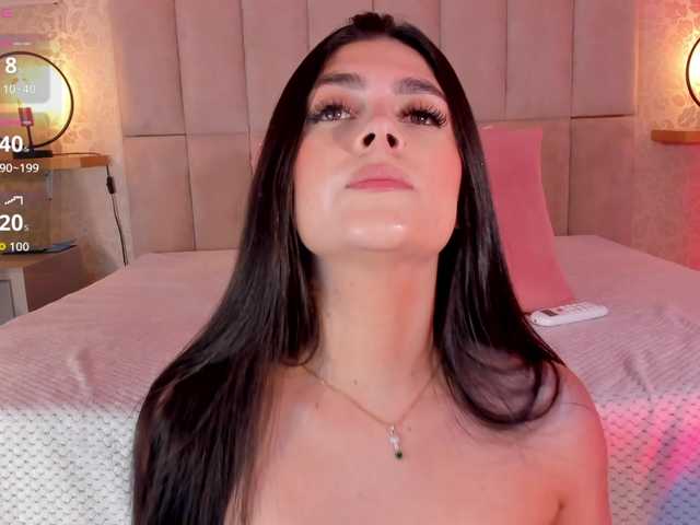 amy-saenz live cam on BongaCams