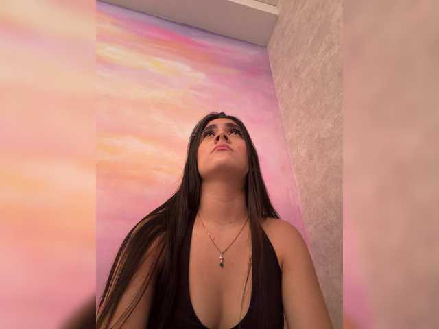 amy-saenz live cam on BongaCams