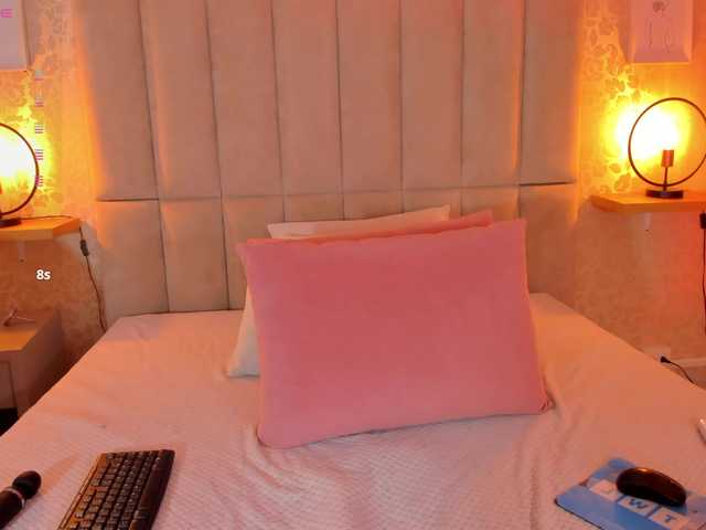 amy-saenz live cam on BongaCams