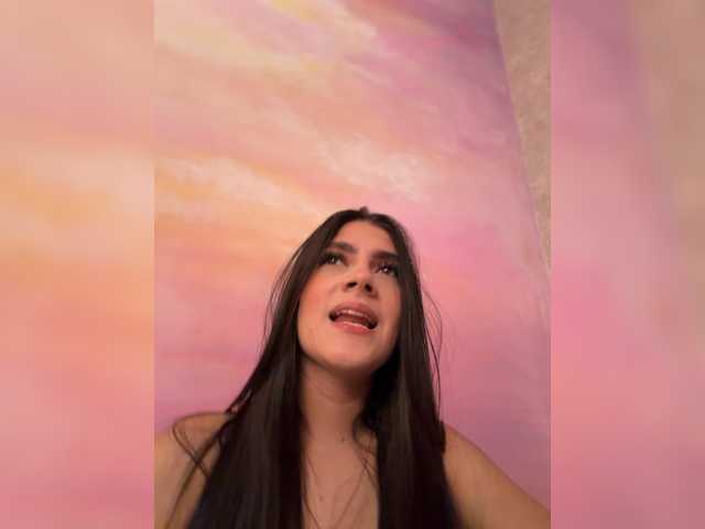 amy-saenz live cam on BongaCams