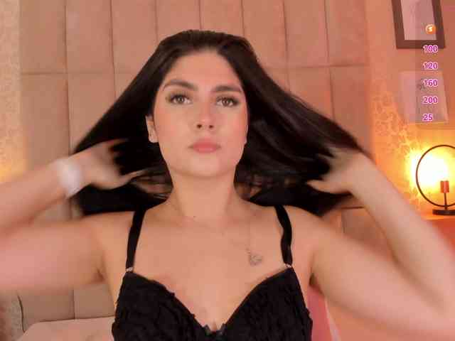 amy-saenz webcam