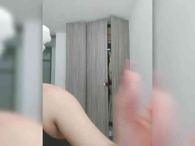 amy-saenz webcam