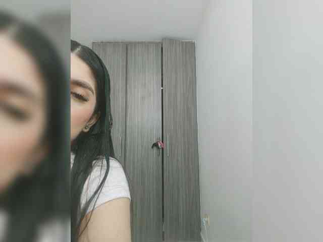 amy-saenz webcam