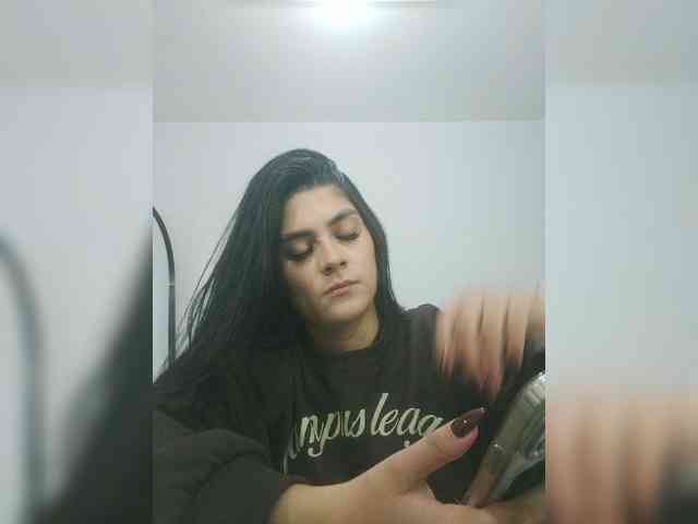 amy-saenz webcam
