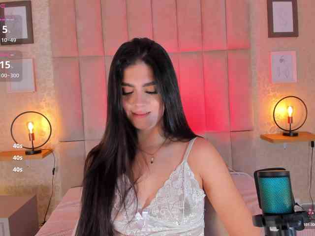 amy-saenz webcam
