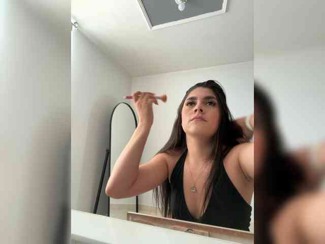amy-saenz webcam