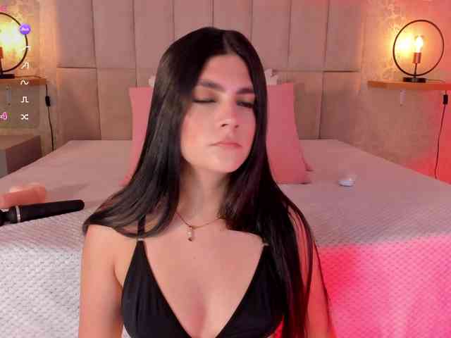 amy-saenz webcam