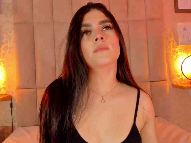 amy-saenz webcam
