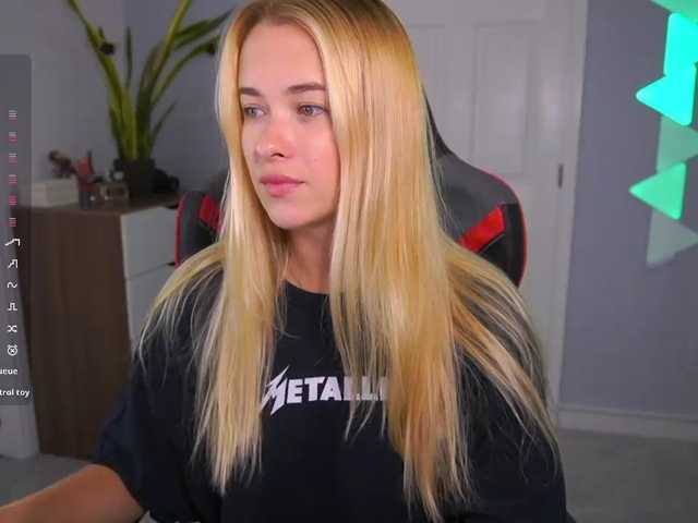 DanikaDillan