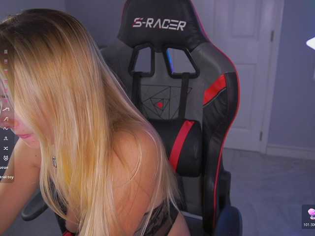 DanikaDillan — live female cam